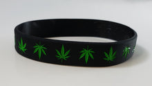 Load image into Gallery viewer, WRISTBAND/ BRACELET - CANNABIS LEAVES - 420 - BLACK